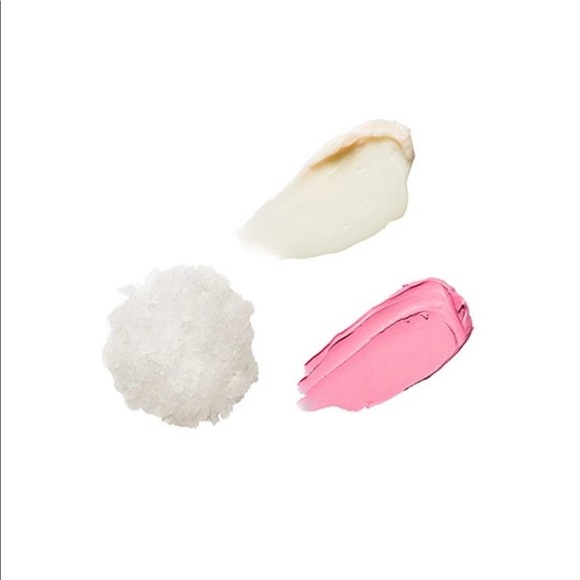 ONLY 2 LEFT!! Sara Happ The Lip Scrub 💋 - Picture 2 of 15